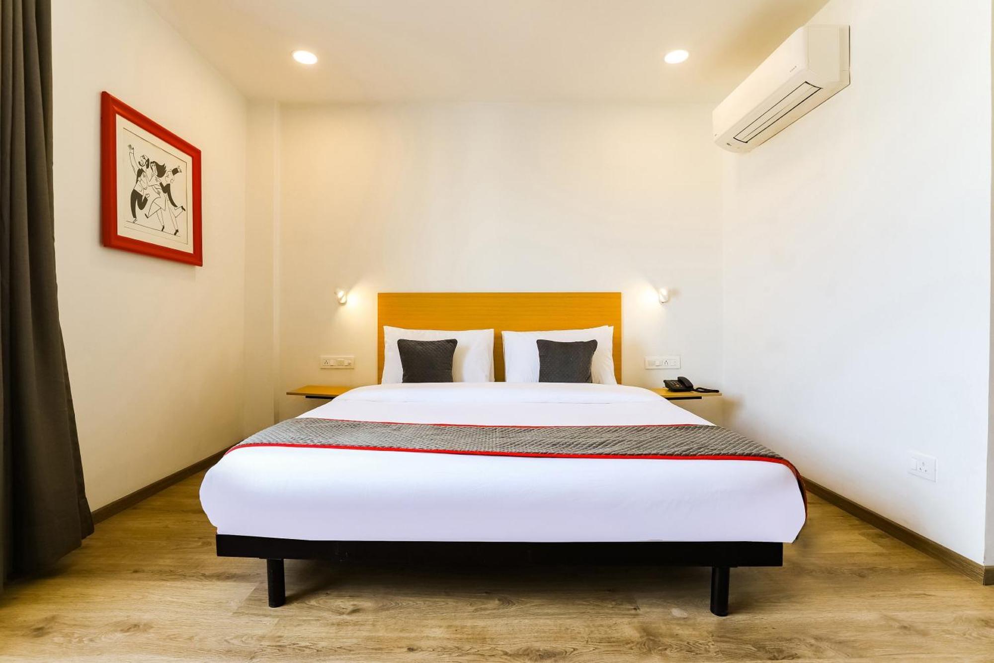 Townhouse Prithvi Resort Near Phoenix Palassio Lucknow Exterior photo